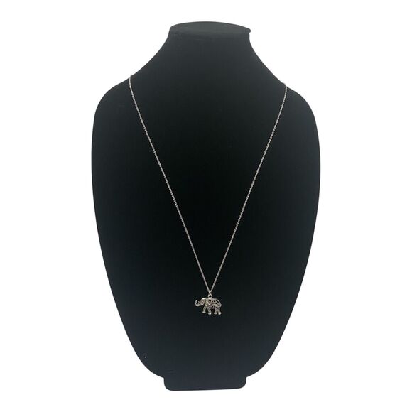 Elephant Pendant And Necklace Time and Tru Silver Tone Metal Filigree 16 Inch - Picture 1 of 10